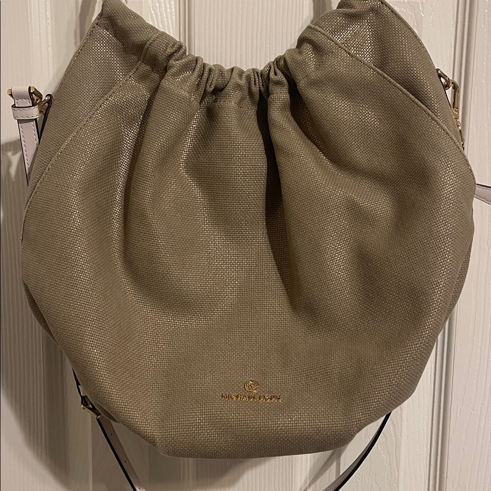 Michael Kors   Hobo Bag with white handle - Picture 3 of 16